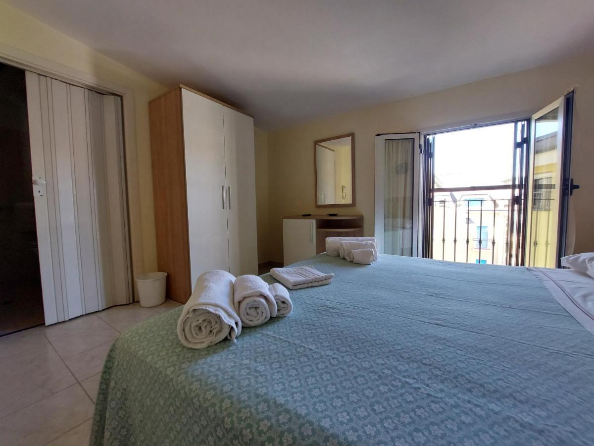 Hotel Villa Aurora بيلاريا-إيجيا مارينا المظهر الخارجي الصورة