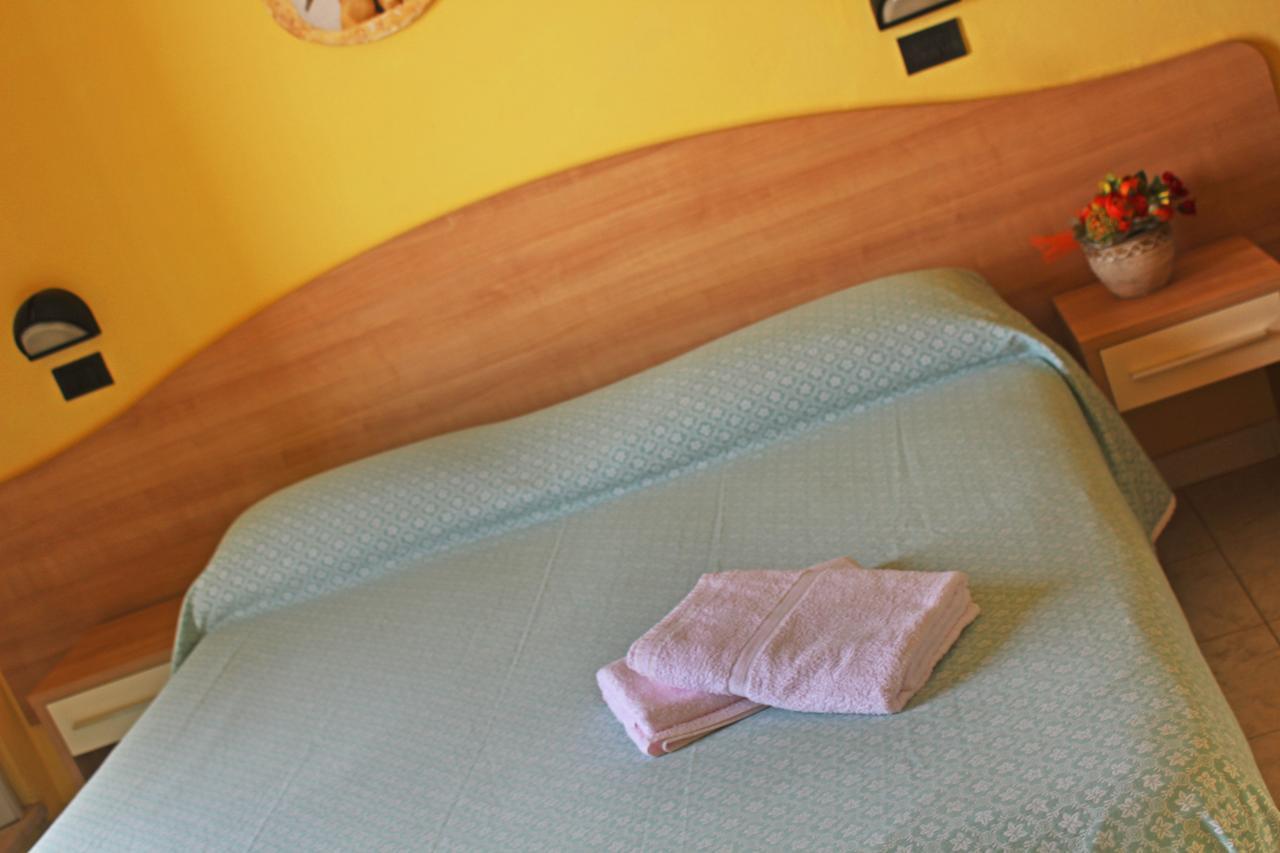 Hotel Villa Aurora بيلاريا-إيجيا مارينا المظهر الخارجي الصورة