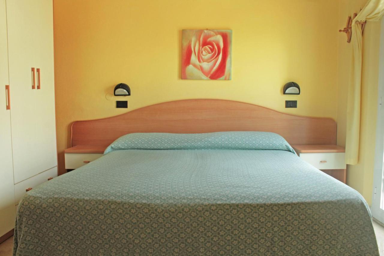 Hotel Villa Aurora بيلاريا-إيجيا مارينا المظهر الخارجي الصورة