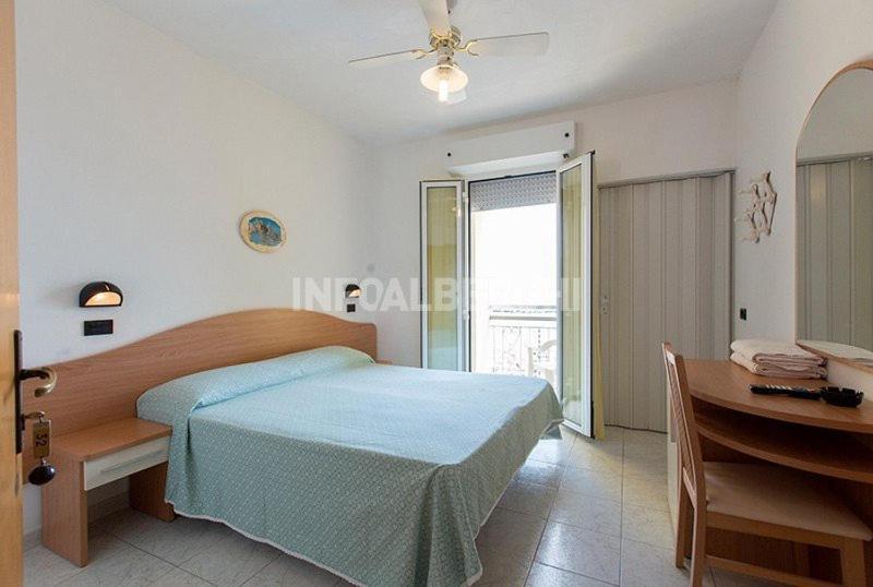 Hotel Villa Aurora بيلاريا-إيجيا مارينا المظهر الخارجي الصورة