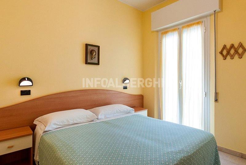 Hotel Villa Aurora بيلاريا-إيجيا مارينا المظهر الخارجي الصورة