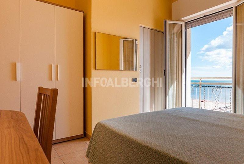 Hotel Villa Aurora بيلاريا-إيجيا مارينا المظهر الخارجي الصورة